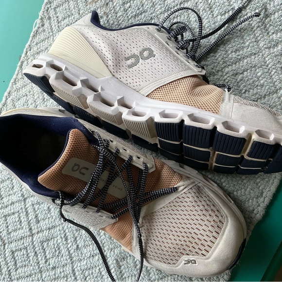 Oncloud stratus Running women’s Shoes  white SIZE  9.5 - Picture 8 of 11